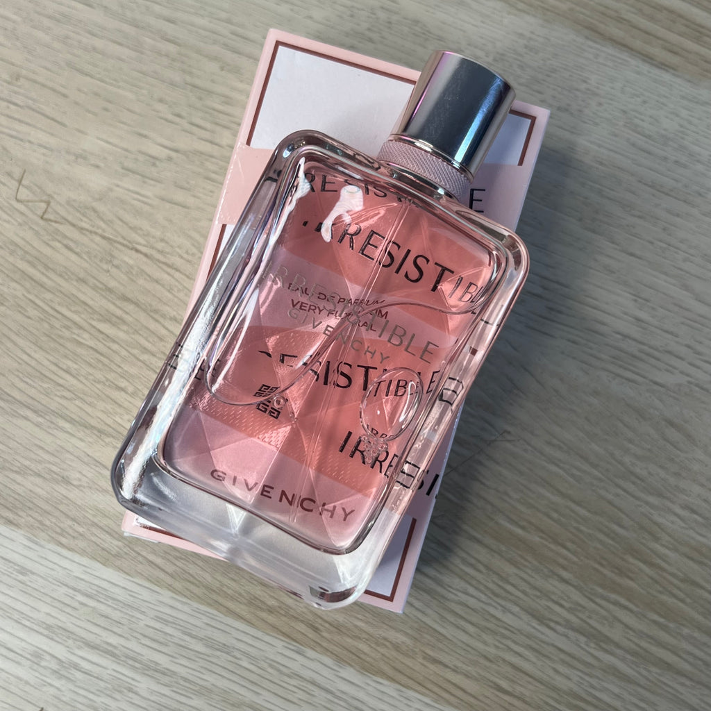 irresistible – EDP (80 ml, 106% restant, avec boîte) | Givenchy