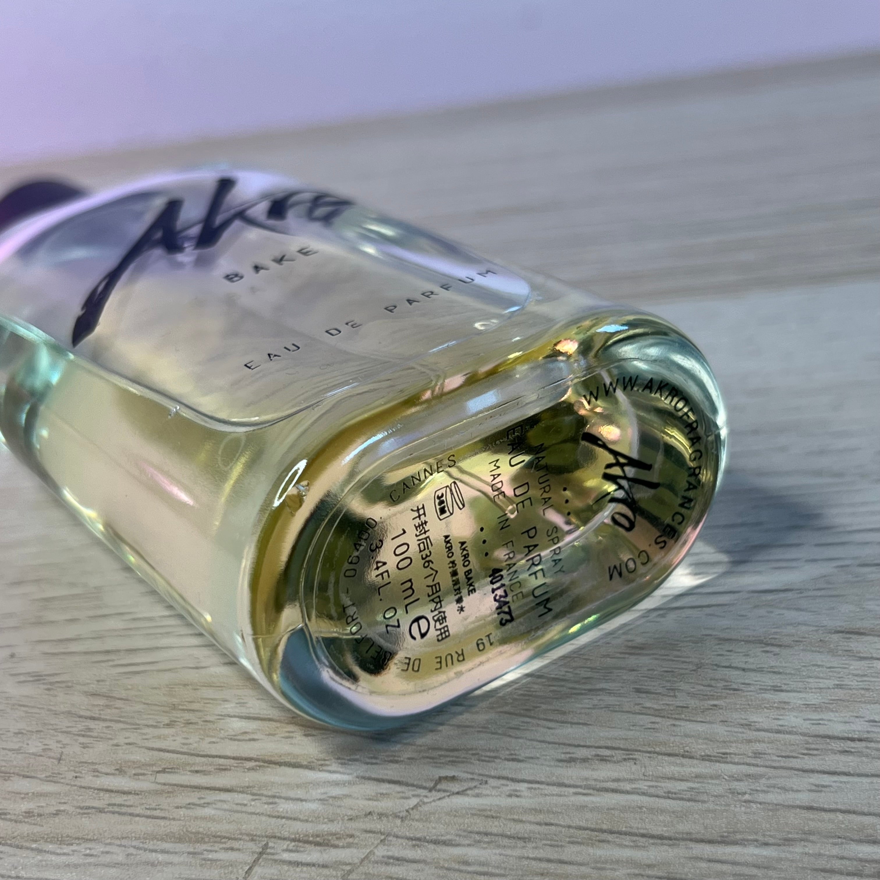 Bake – EDP (100 ml, 90% restant, avec boîte) | Akro