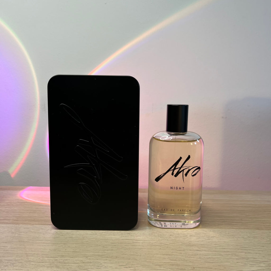 Night – EDP (100 ml, 100% restant, avec boîte) | Akro