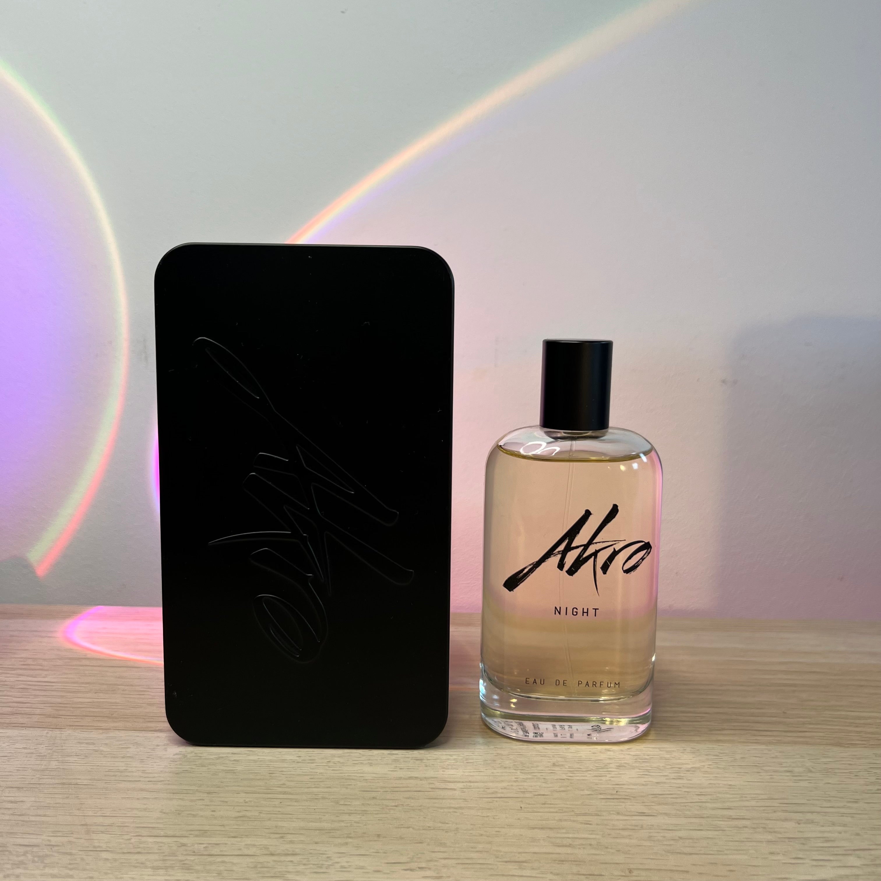 Night – EDP (100 ml, 100% restant, avec boîte) | Akro