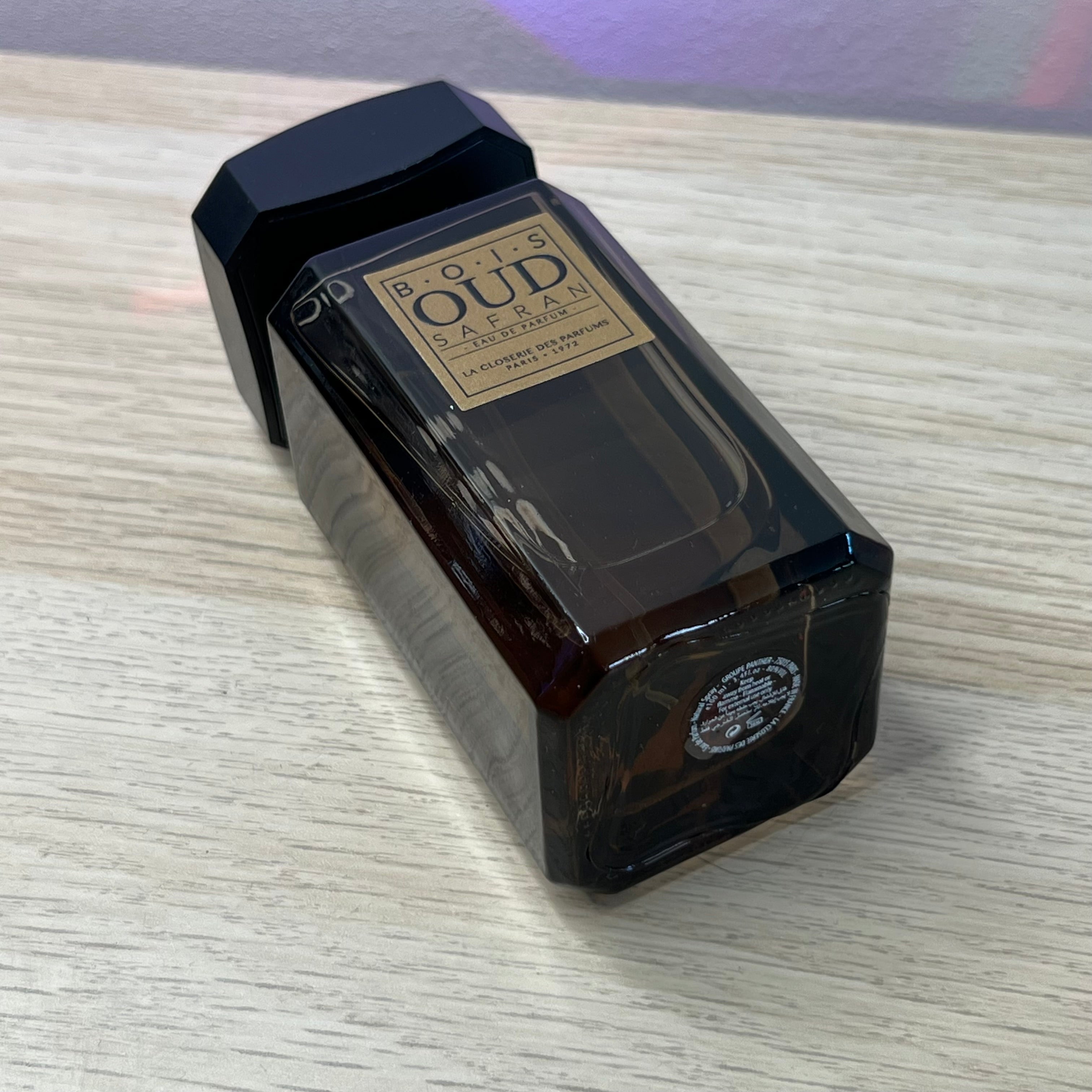 Bois oud safran – EDP (100 ml, 90% restant, avec boîte) | La closerie des parfums