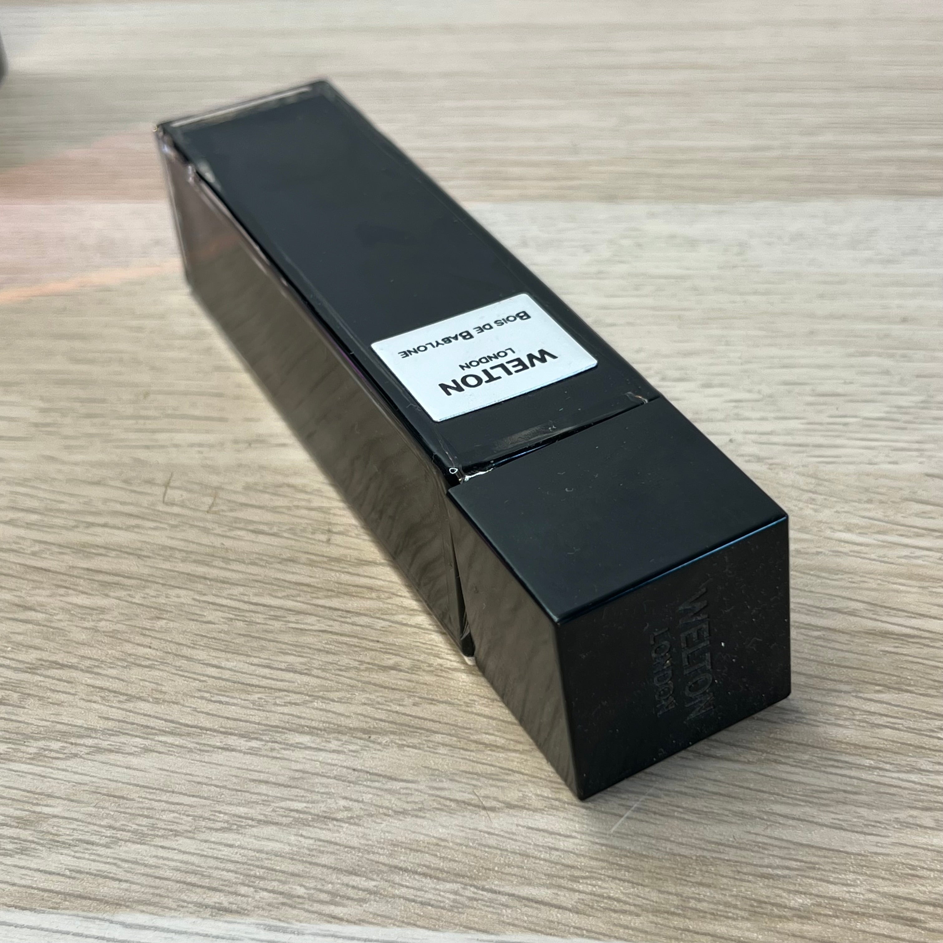 Bois de babylone – (EDP) (100 ml, 50% restant, avec boîte) | Welton London
