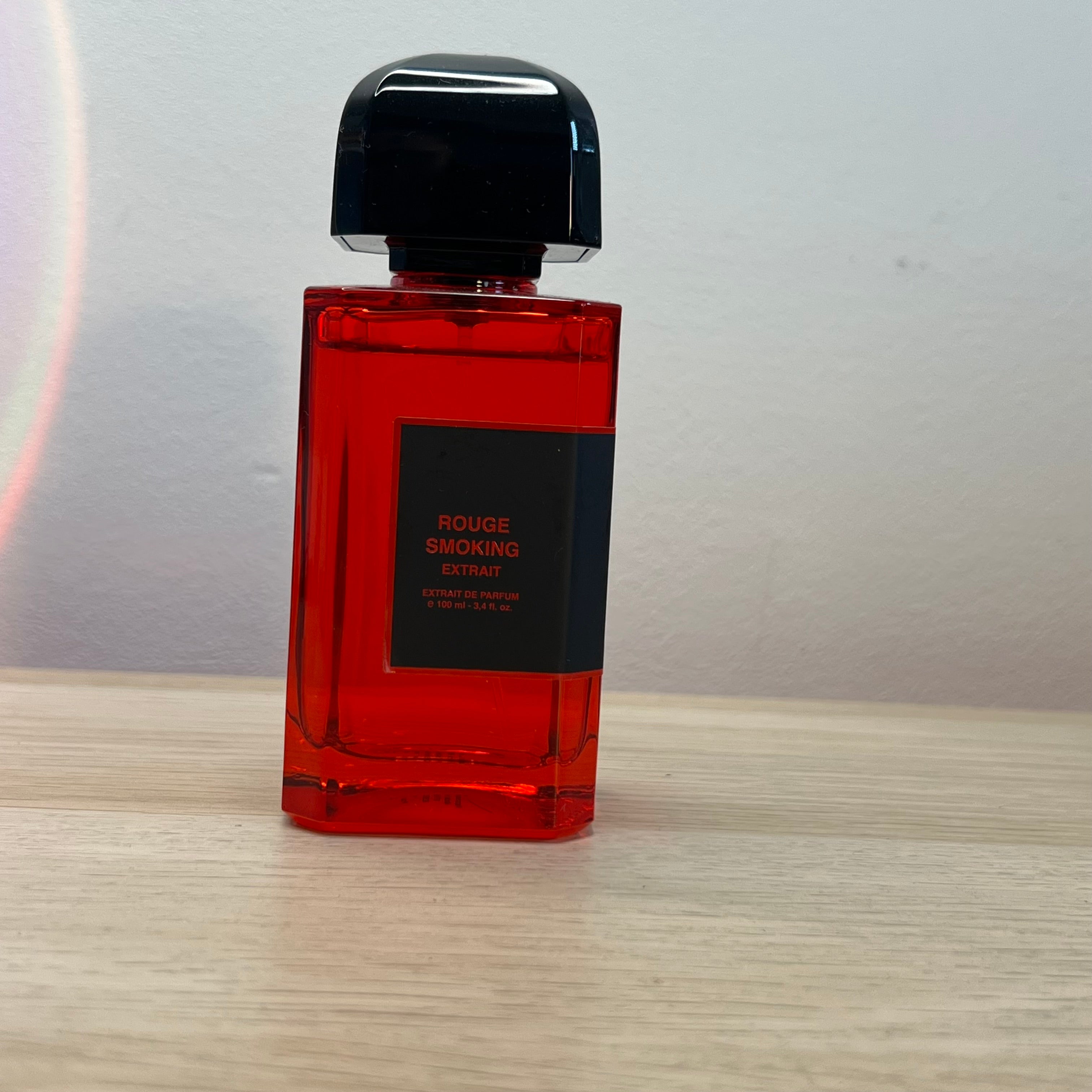 Rouge smoking extrait – extrait de parfum (100 ml, 95% restant, avec boîte) | BDK PARFUMS
