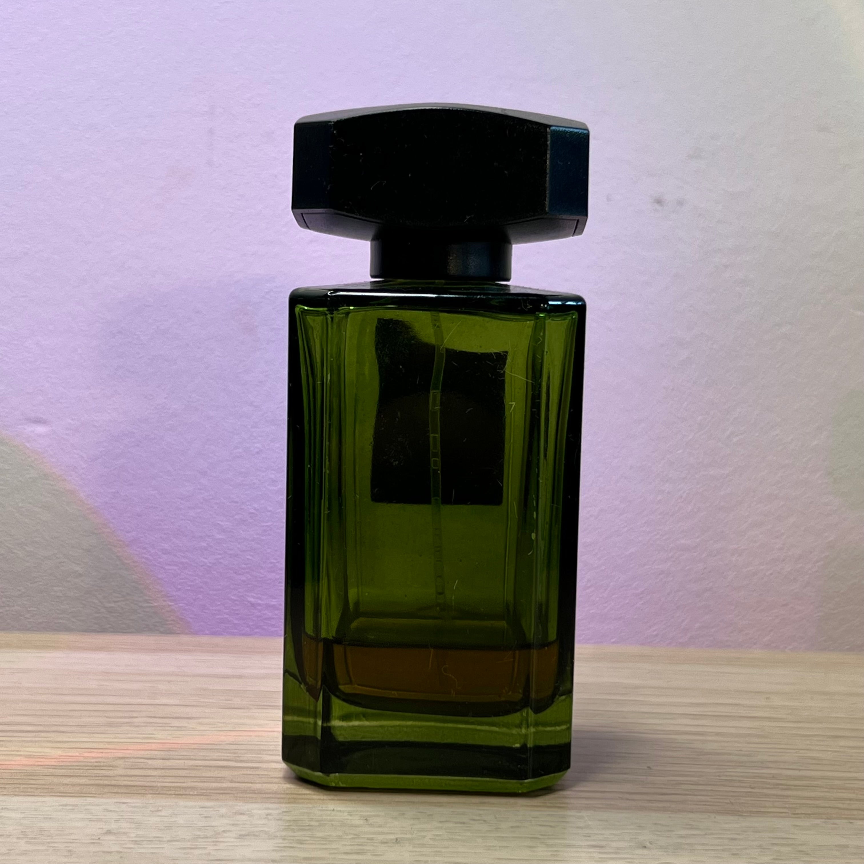 Bois patchouli cannelle – EDP (100 ml, 15% restant, sans boîte) | La closerie des parfums
